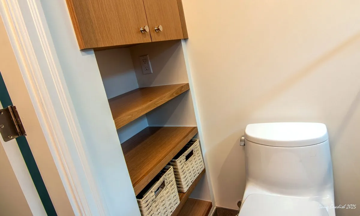Kitchen and Bathroom Remodel in Licton Springs gallery photo 12