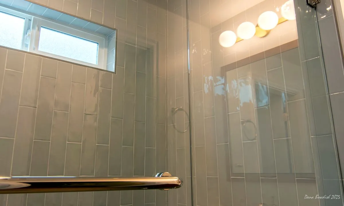 Kitchen and Bathroom Remodel in Licton Springs gallery photo 17
