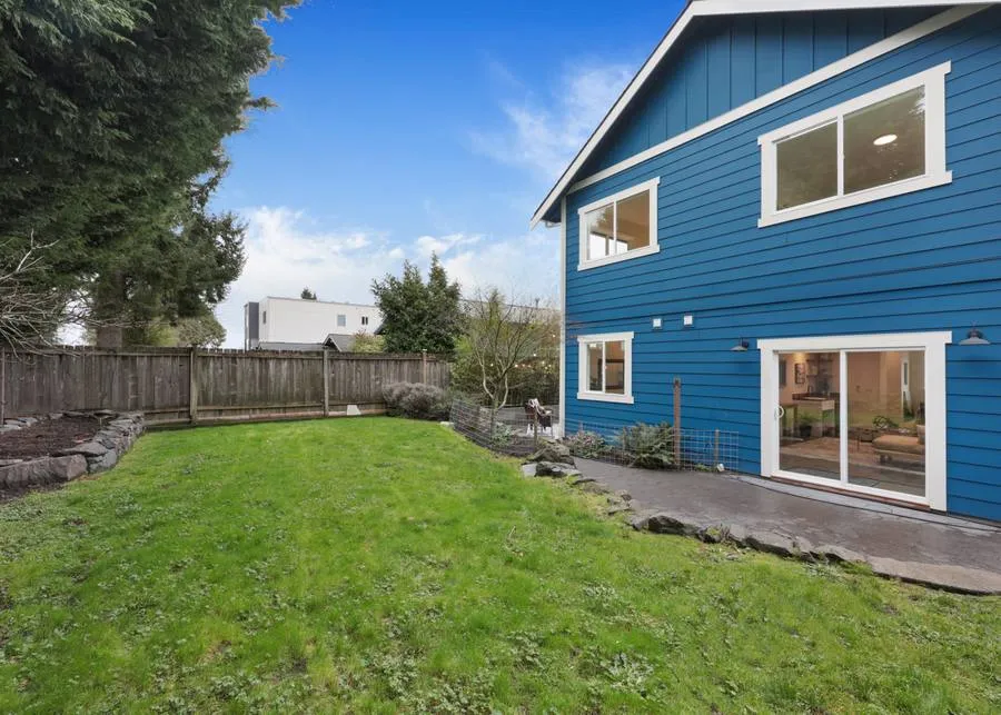 Modern Craftsman Whole House Build in Greenwood gallery photo 24