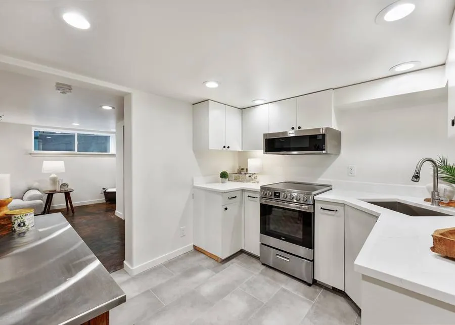 Modern Craftsman Whole House Build in Greenwood gallery photo 31