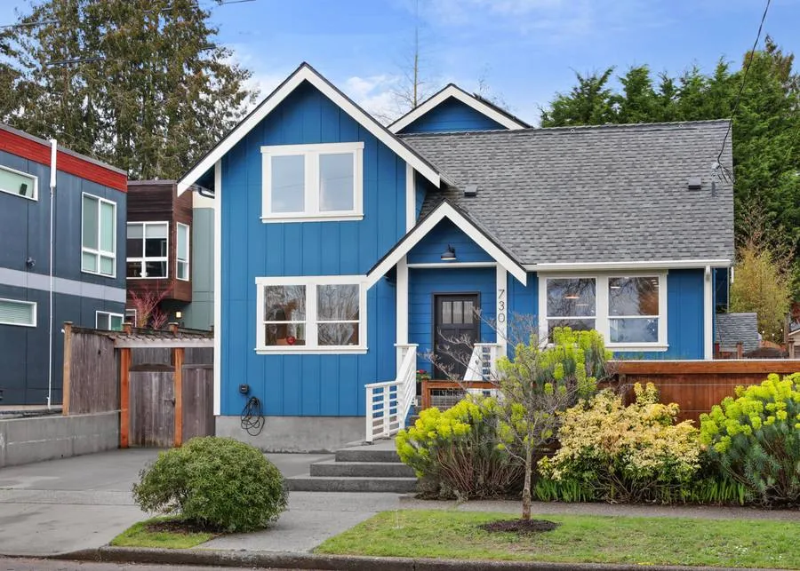 Modern Craftsman Whole House Build in Greenwood gallery photo 5