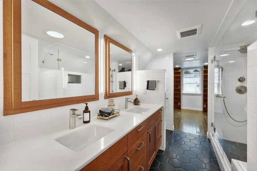 Modern Craftsman Whole House Build in Greenwood gallery photo 55